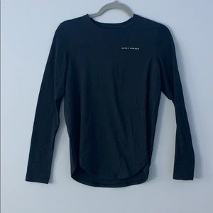 Black long sleeve tee